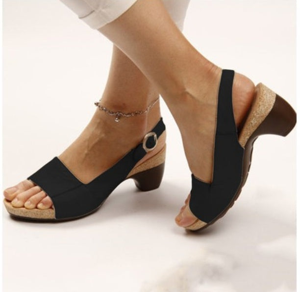 Medium thick sandals