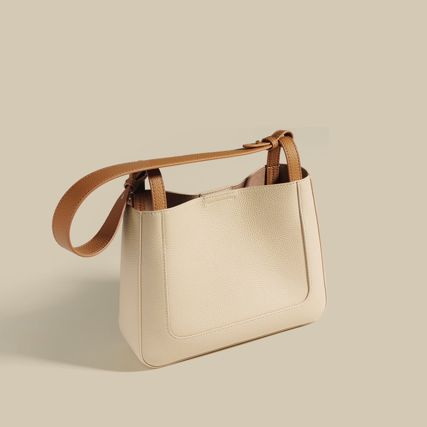Sac à Main Élégance Classique avec Foulard